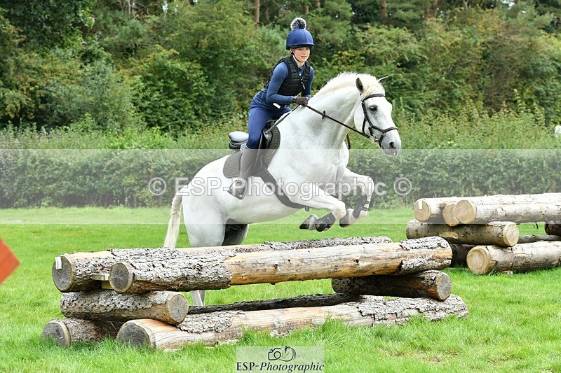 230817-142916-01299 - Theo's 2nd Group - XC