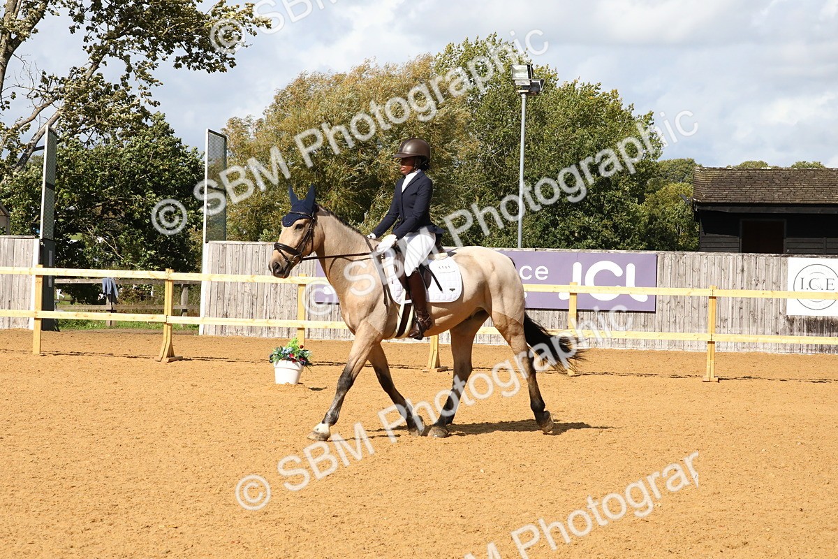 SBM_23565 - D5 - Small Tour Championshop Intro 2