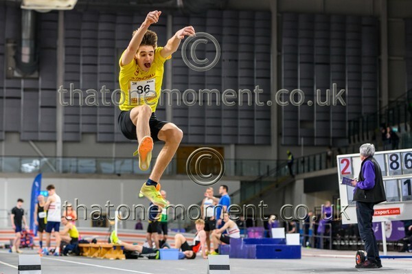 CombiMast25-917619 - Field Male Set Three