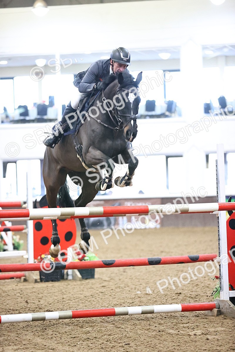 SBM_005259_Class 18 - National 130m 140m - Customer Cart - Anthony