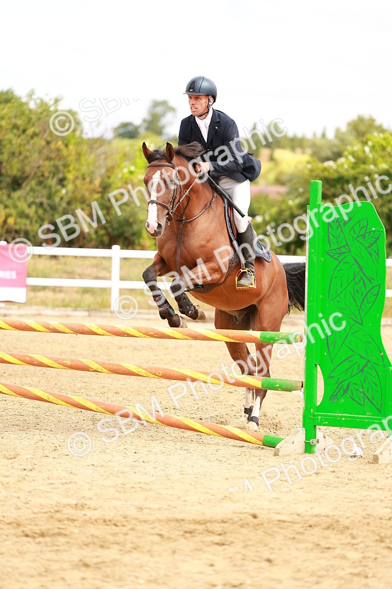 SBM_005689 - Class 2 - Senior British Novice - 90cm