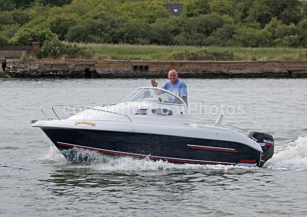 090613 SEA MONKEY IMG_0586 - Motorboats - Open