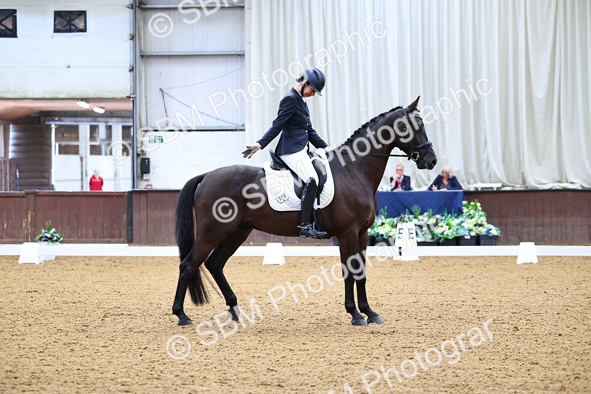 SBM_005583 - Class 5 - Novice 6 - 9.30-10.33