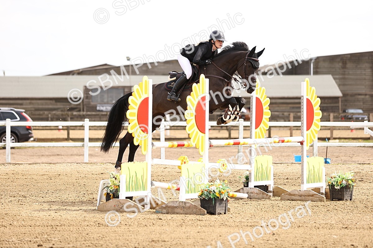  - Class 12 - Senior 1.15m Open