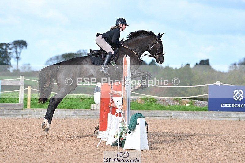 231014A-103753-04169 - Cls 18 Newcomers & 1.10m Open