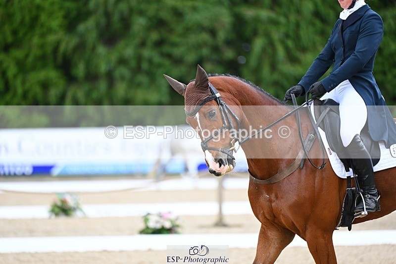 240524-142406-10243 - 531-KUNO_SMH-Isabel_White