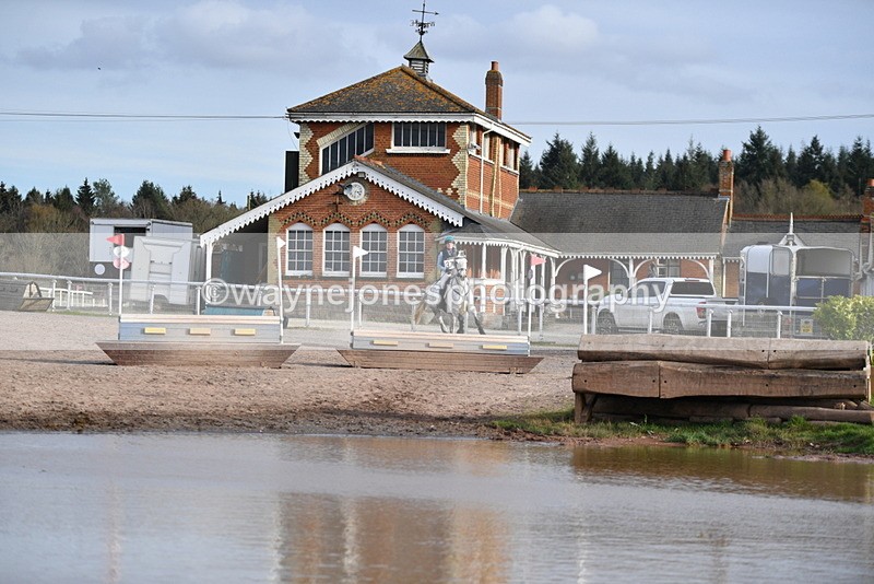 WJ5_9832 - Time 16:32 to 16:53