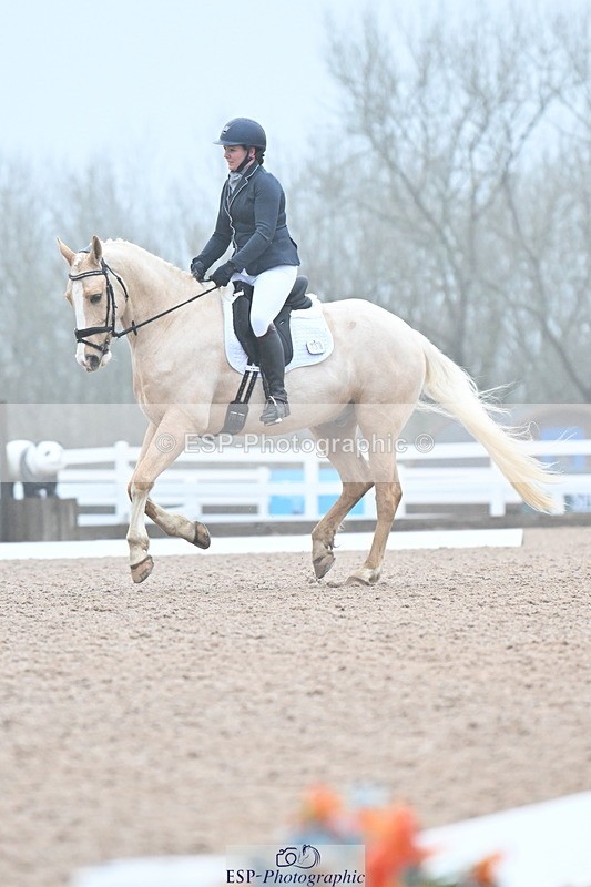 240217A-092015-00346 - 130-Kate.Kerswell-Top.Gun.RB