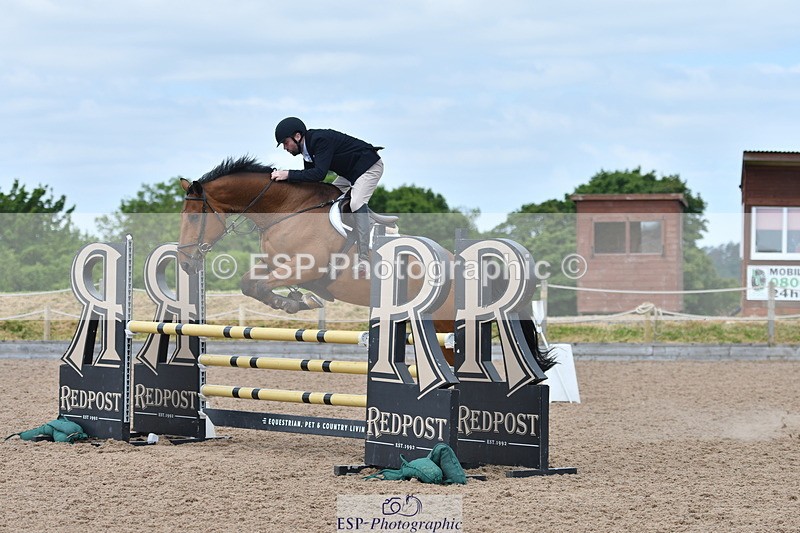 240609A-112254-04533 - Cls 17 Snr 1.05m Open