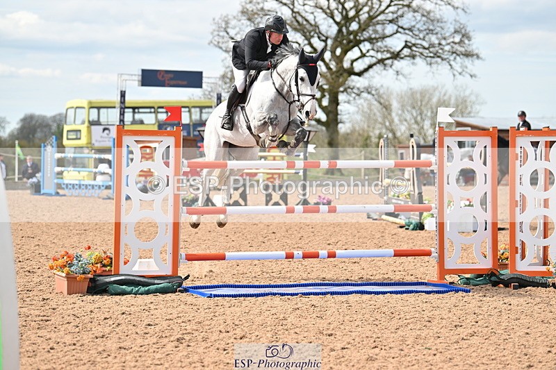 240418A-144532-04521 - Cls 9, 2 Star Big Tour 1.40m