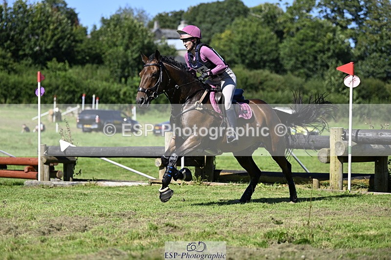 240811A-160126-05910 - 305-