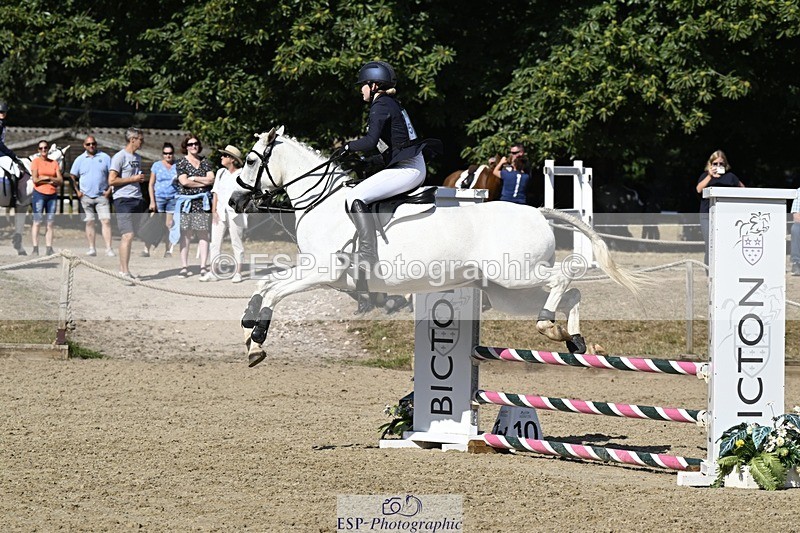 250823A-102219-26544 - WC Round 2 9.30 to 10.30