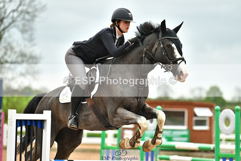 230507A-132347-08117 - Cls 43 1.05m Amateur Quali