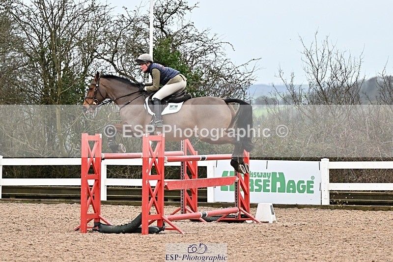 250129-133950-00477 - Cls 06 Foxhunter & 1.20m Open