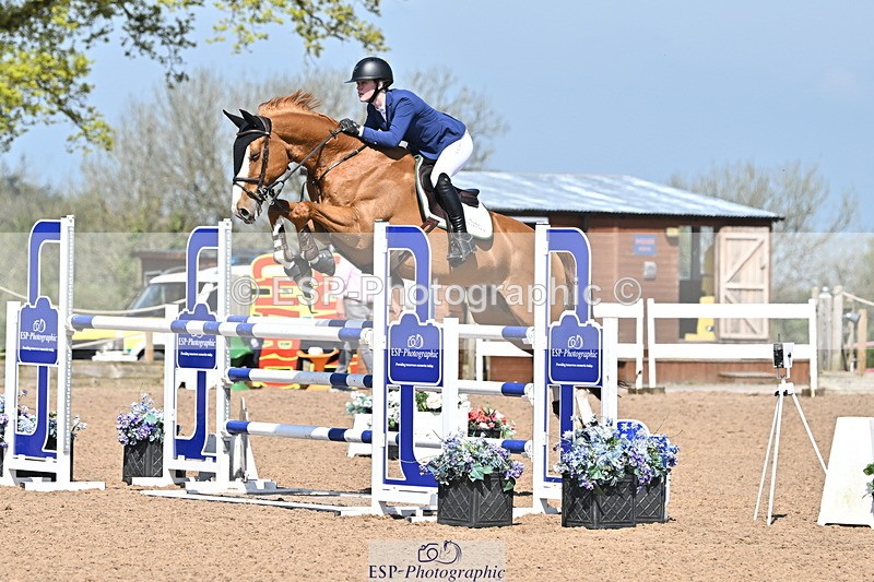 240509A-110948-01057 - Cls 9 Snr 1.20m Open