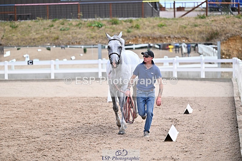 250716-131216-00393 - Trot Up 12.30 to 1.30