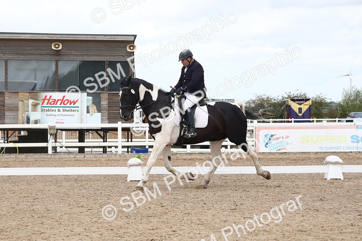 SBM_04933