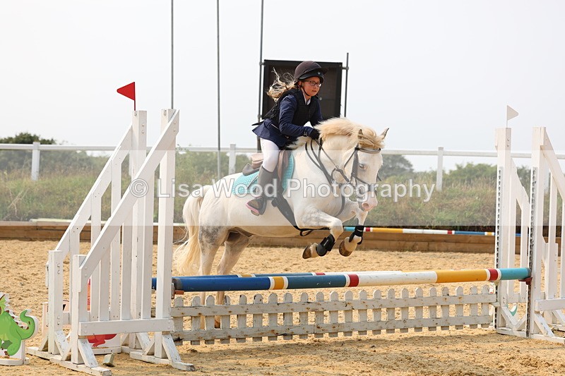 3E7A2775 - Class 10: Junior 60cm