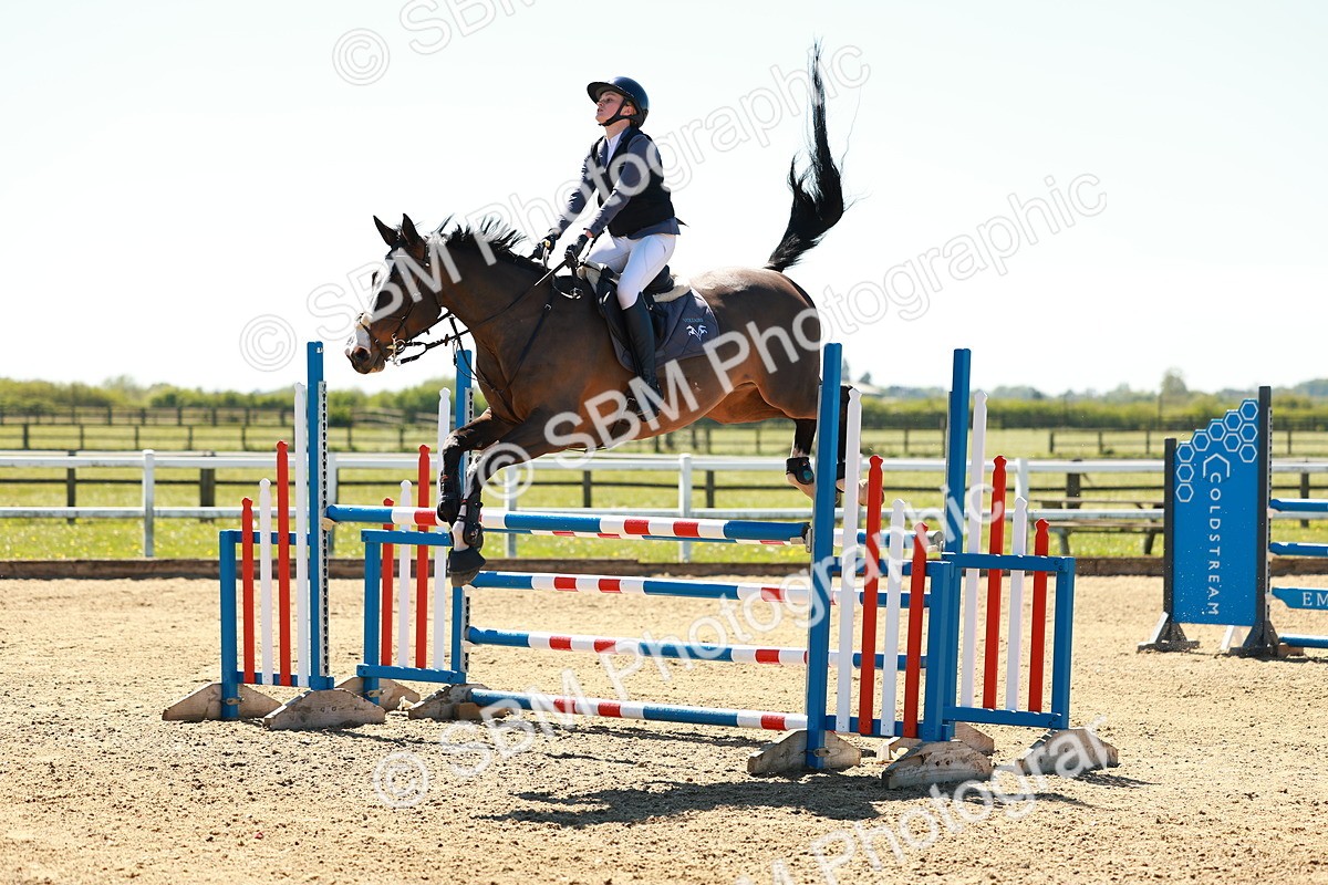 SBM_001139 - Class 4 - Senior Newcomers 1.10m