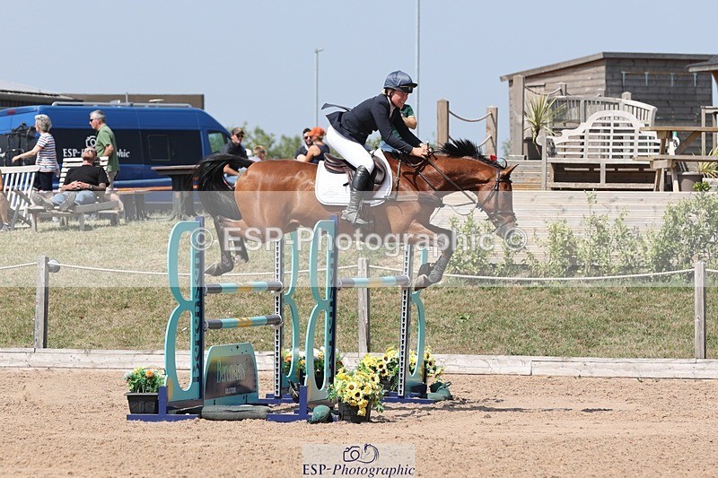 250725-143125-03330 - Cls 3 Snr Foxhunter