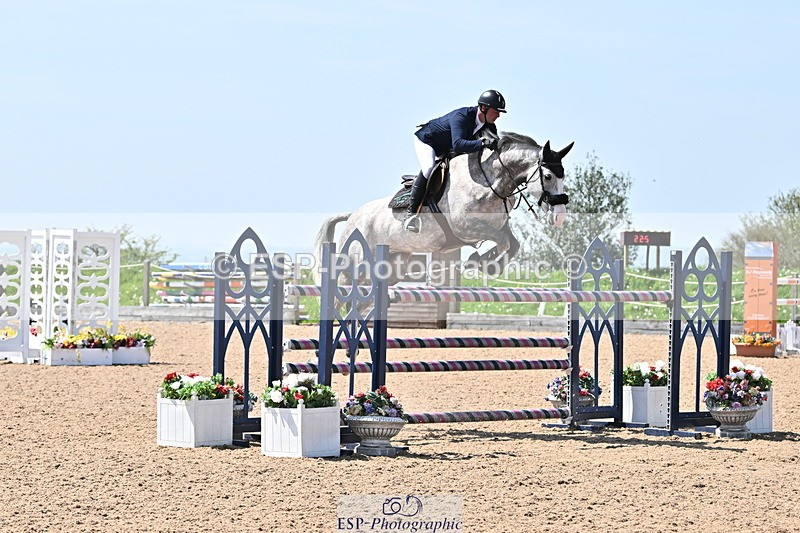 240509A-125302-01892 - Cls 10 National 1.30m Open