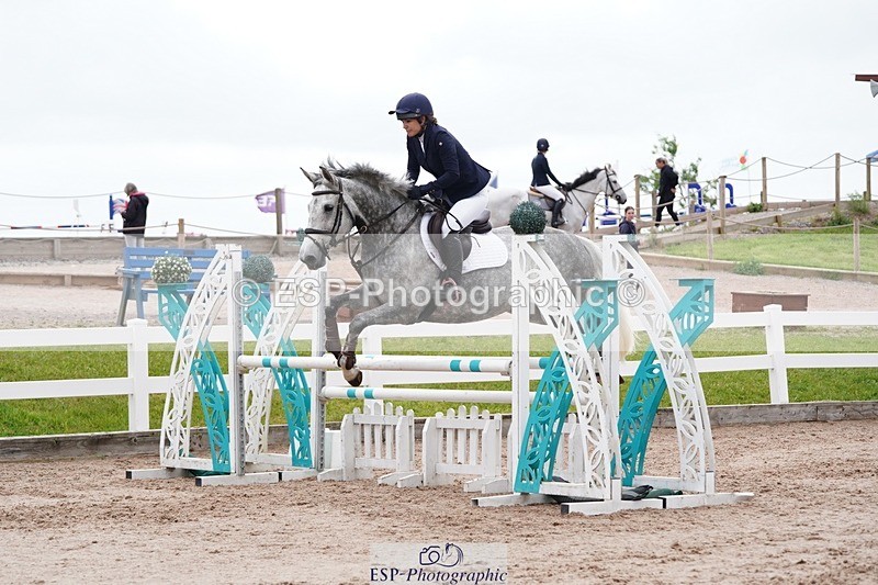 250524-121446-06558 - Cls 21 A&B Snr Disco & 1.00m Open