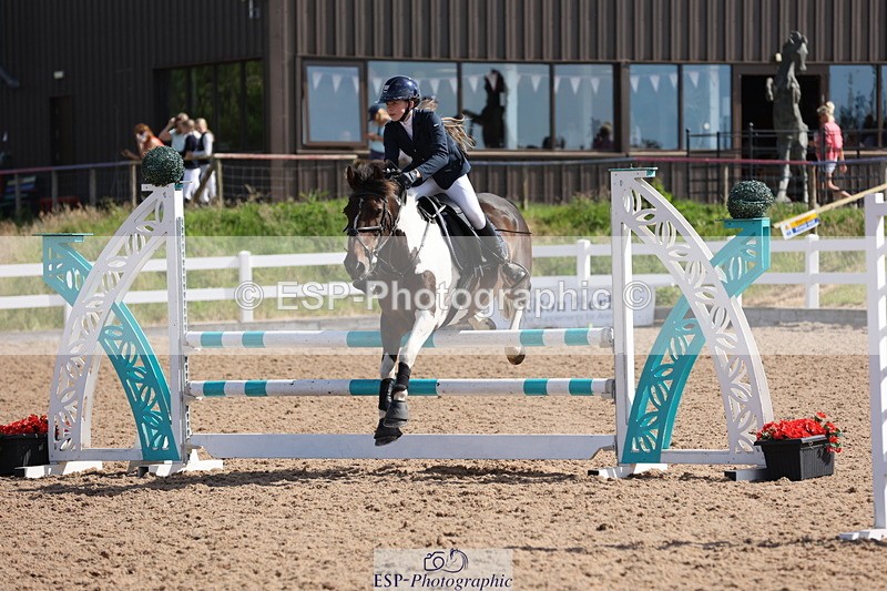 240629A-095531-03874 - Cls 17 Discovery and 90cm Open