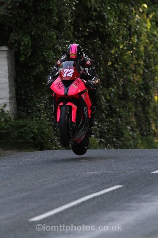 Jim Hodson Kawasaki / Idesign Kitchens/Marie Curie Can - Friday Practice - Solos
