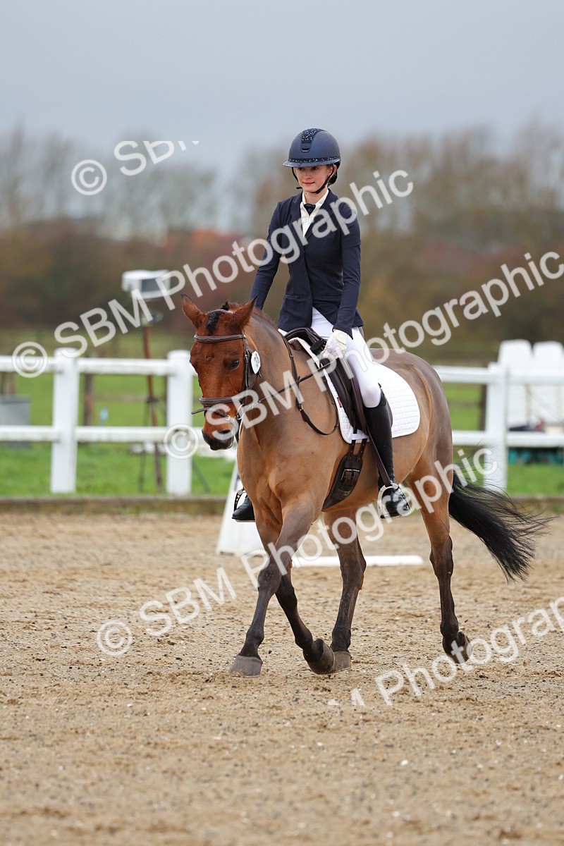 SBM_003050 - Class 6 - Novice 4