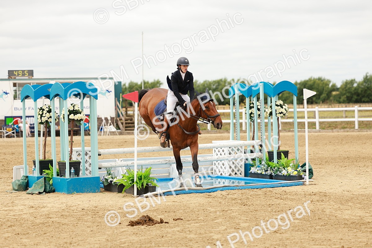 SBM_017629 - Class 21 - Senior Newcomers Championship 2d Rd