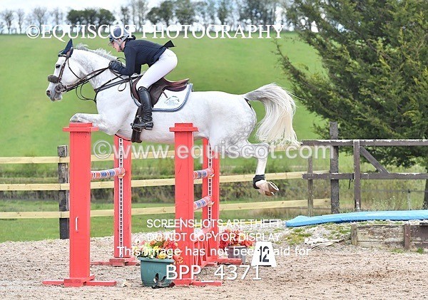 BPP_4371 - CLASS 8 FRI Senior Foxhunter/ 1.20m Open