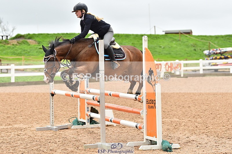 231028A-121616-01084 - Cls 3 Discovery & 90cm Open