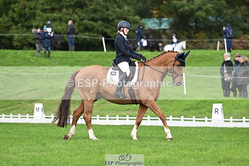 251023A-112913-03572 - G-513-Mimi.van.Ufford