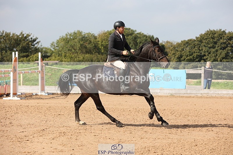 230915A-111422-01680 - Cls 2 Snr Foxhunter