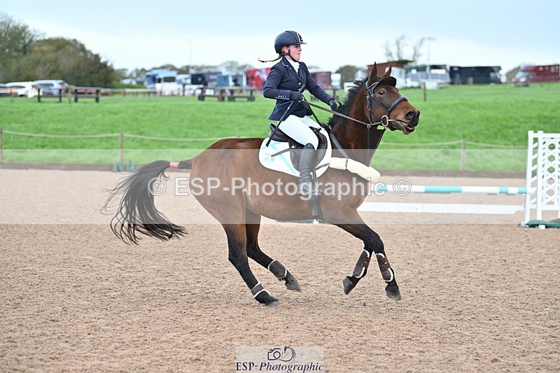 231029A-102000-02694 - 70cm Club and Schools