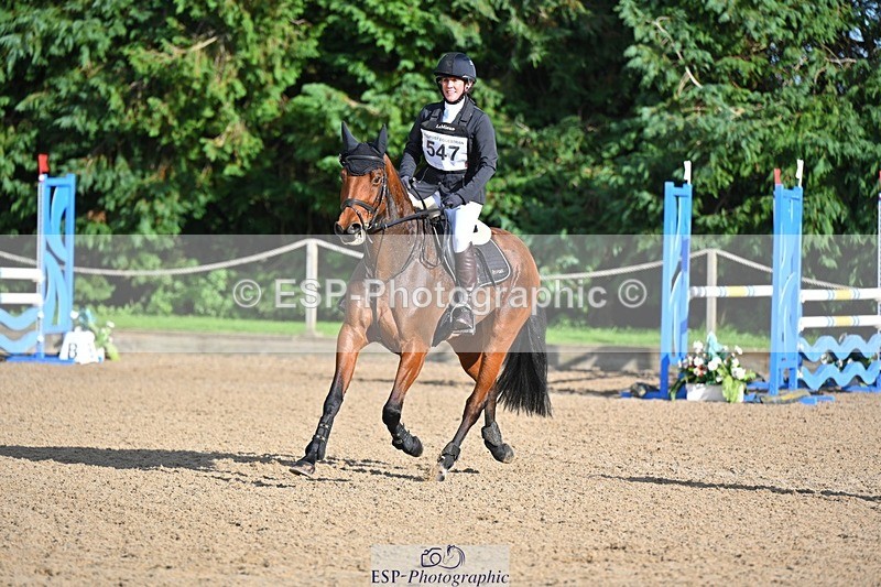 241027-135246-17639 - 547-Lara.Salter-NAOMIE.VAN.DE.BROUWERSHOEVE