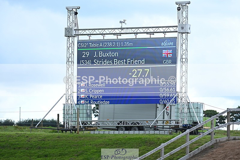 230721A-111826-05612 - Cls 6, 2 Star Medium 1.35m