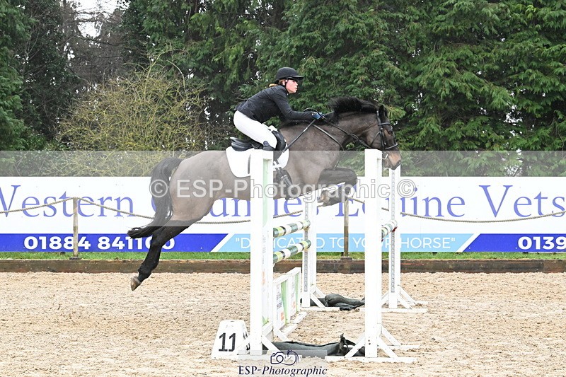 250215A-131619-00937 - Cls 4 Newcomers and 1.10m Open