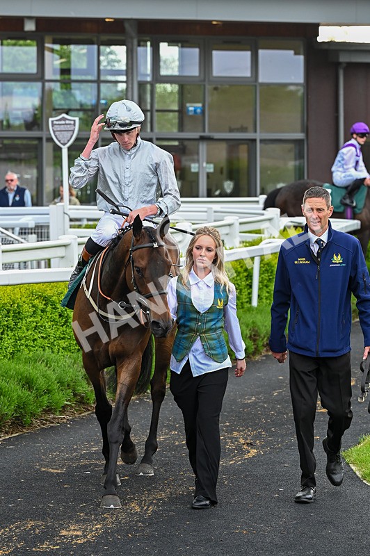 210526-Race 7-Velvet Rhythm-5107 - Race 7 17.27pm Racing Again 30th May Fillies' Handicap