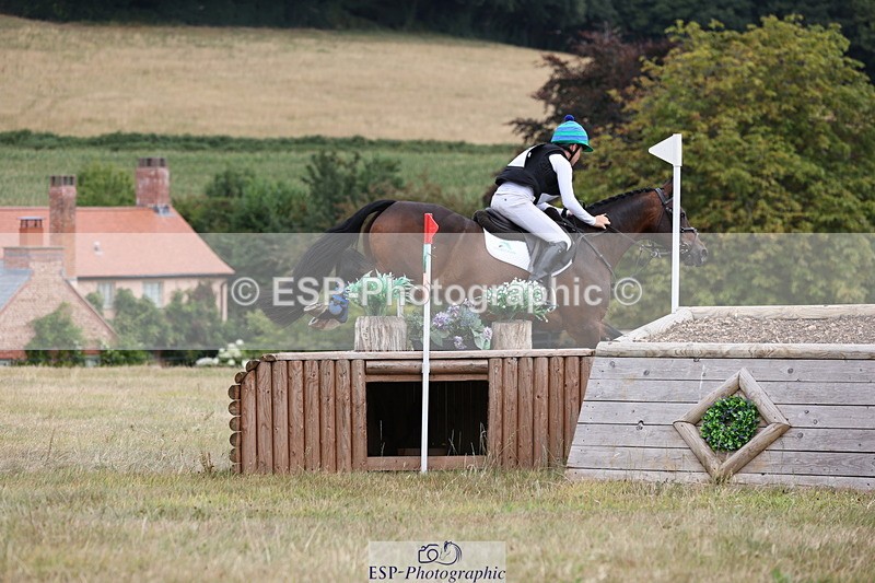 250802A-121937-03485 - A-025-Ollie.Rowlands-LOUGHAN.SILVER.SHADOW