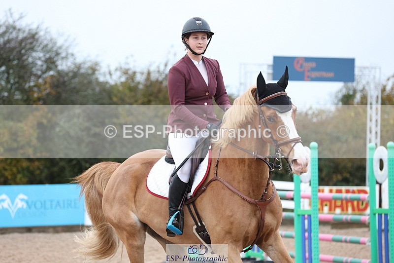 231112A-144210-04948 - Cls 21 Foxhunter & 1.20m Open